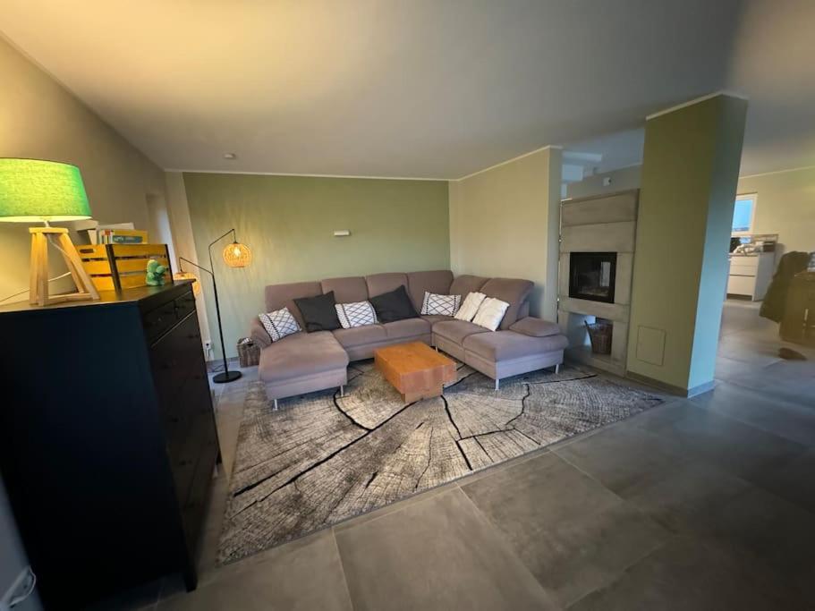 Modernes Ferienhaus In Uedersdorf Экстерьер фото